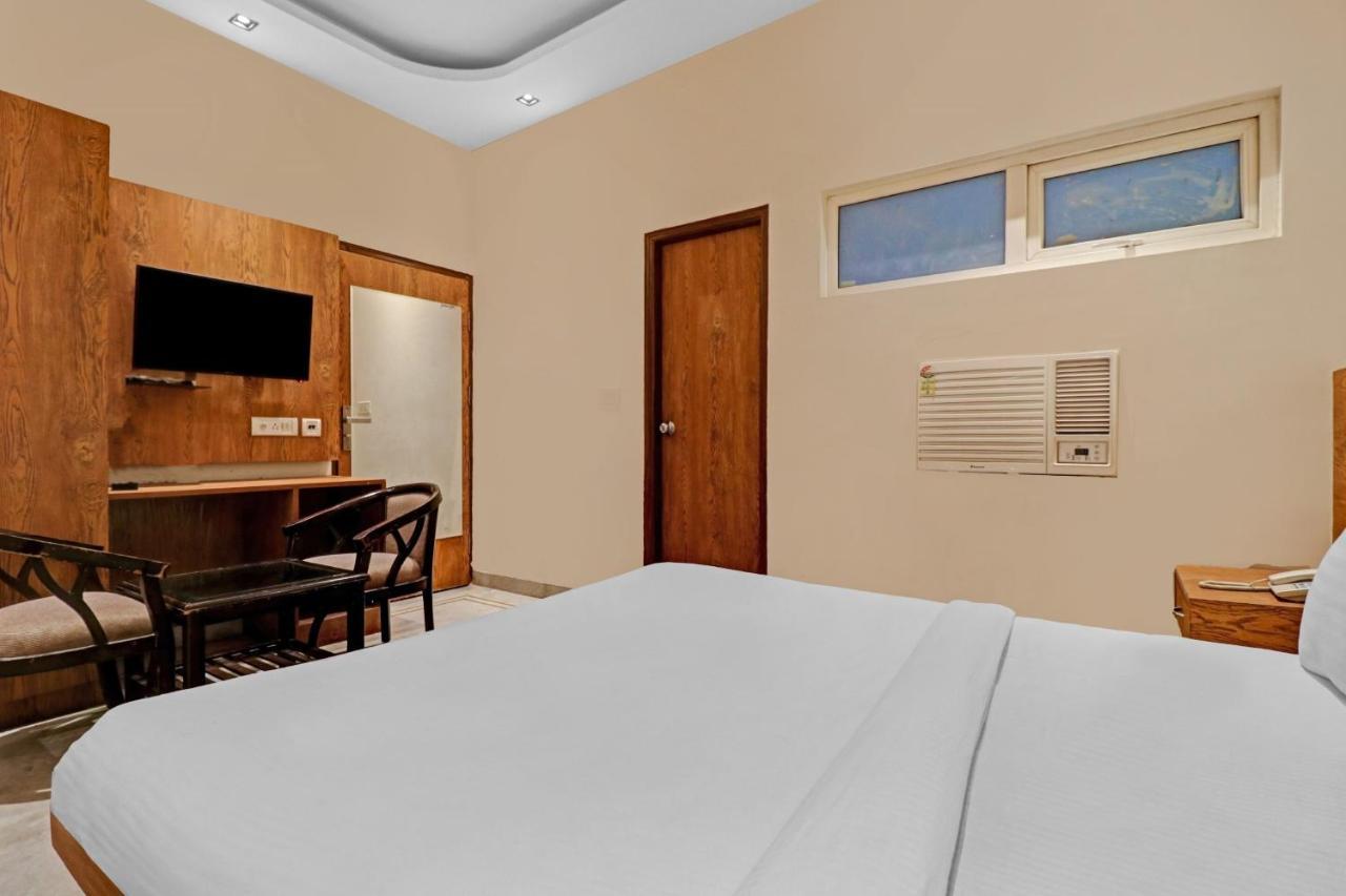 Airport Hotel Goodluck New Delhi Exterior foto