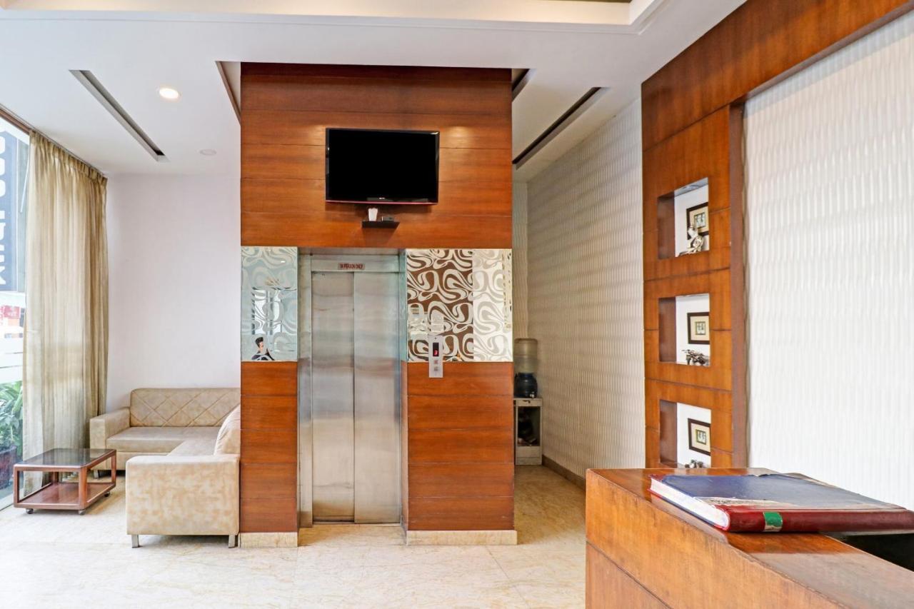 Airport Hotel Goodluck New Delhi Exterior foto